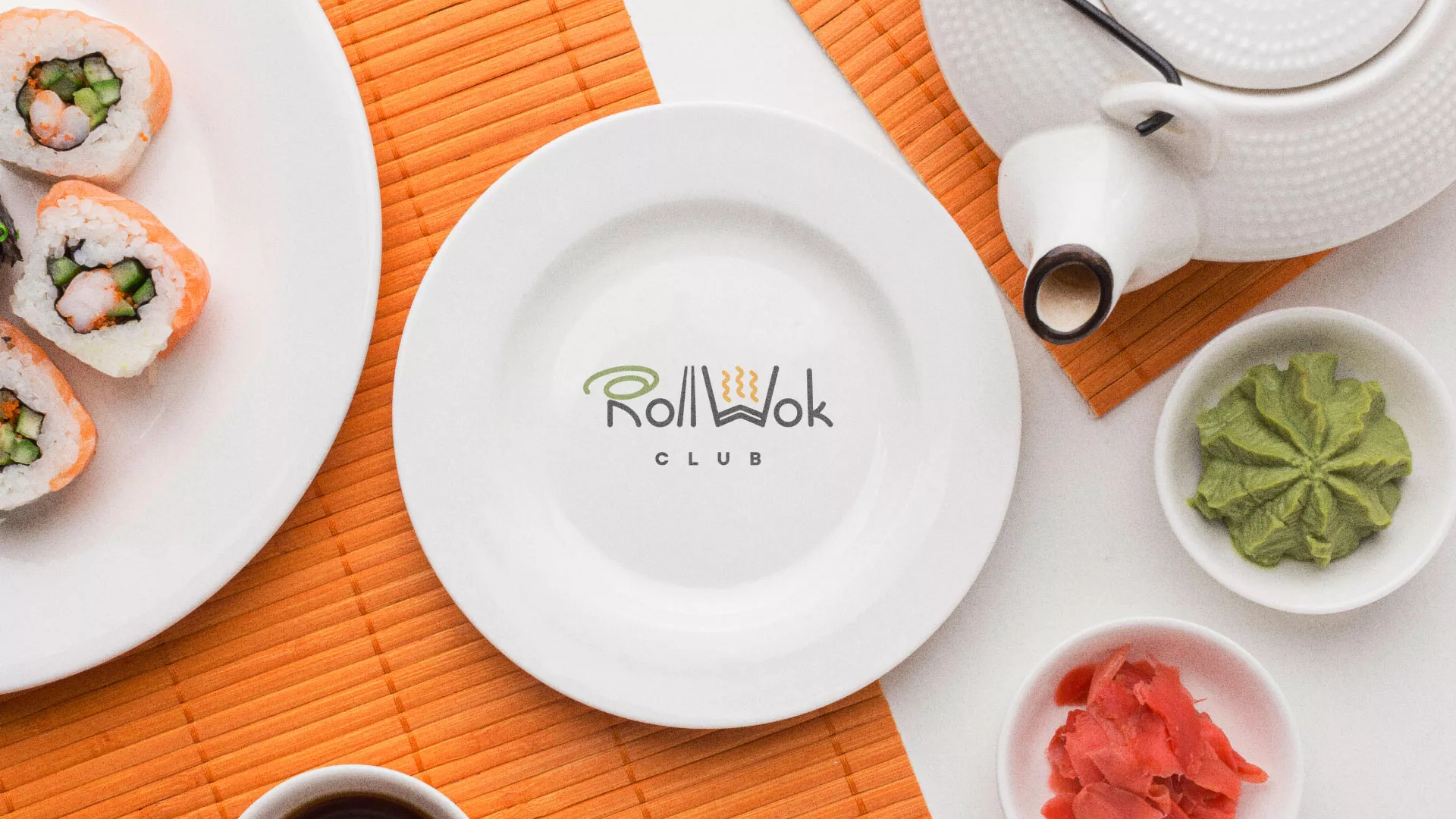 Разработка логотипа и фирменного стиля в Волоколамске для суши-бара «Roll Wok Club»